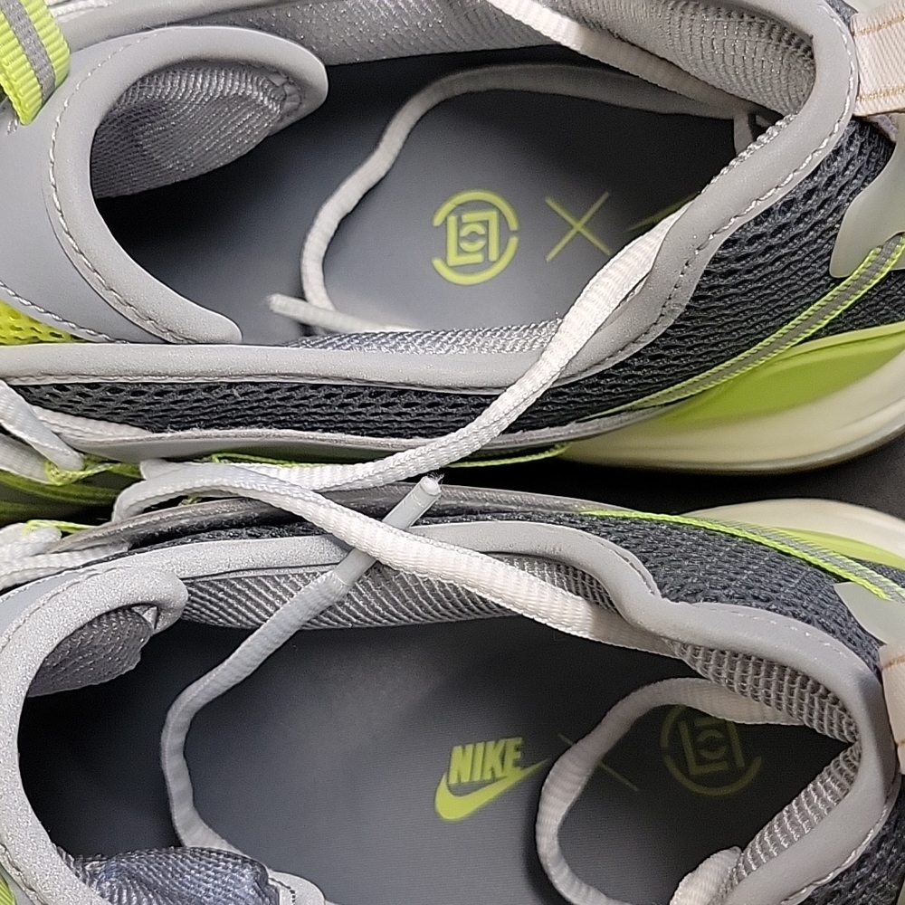 Nike - Picture 6 of 6